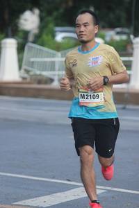 BIB: 2109
                            <button type="button" onclick="openModal(13151611)" class="btn btn-primary btn-sm float-right btn-popup" data-toggle="modal" data-target=".modal-high-quality">
                        <i class="fas fa-shopping-cart"></i> Add to Cart
                    </button>
                                            <button type="button" onclick="isThisMe(13151611, true)" class="btn btn-success btn-sm float-right btn-popup btn-isme hidden" data-toggle="tooltip" data-placement="bottom" title="นี่คือรูปของคุณใช่ไหม คลิกที่นี่เพื่อเอาเข้าอัลบั้ม">
                        <i class="fas fa-plus"></i> Add to album
                    </button>
                    <button type="button" onclick="isThisMe(13151611, false)" class="btn btn-warning btn-sm float-right btn-popup btn-isnotme hidden">
                        <i class="fas fa-ban"></i> Remove from album
                    </button>